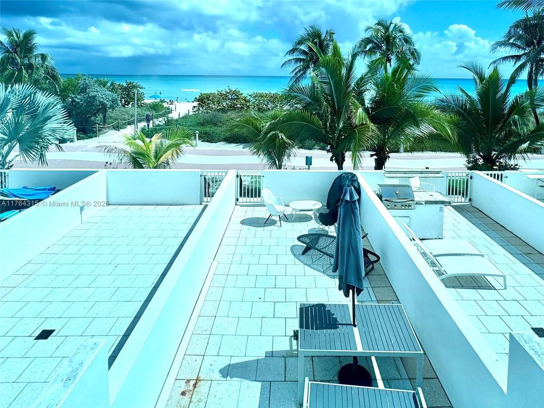 Unique in Miami Beach ! !