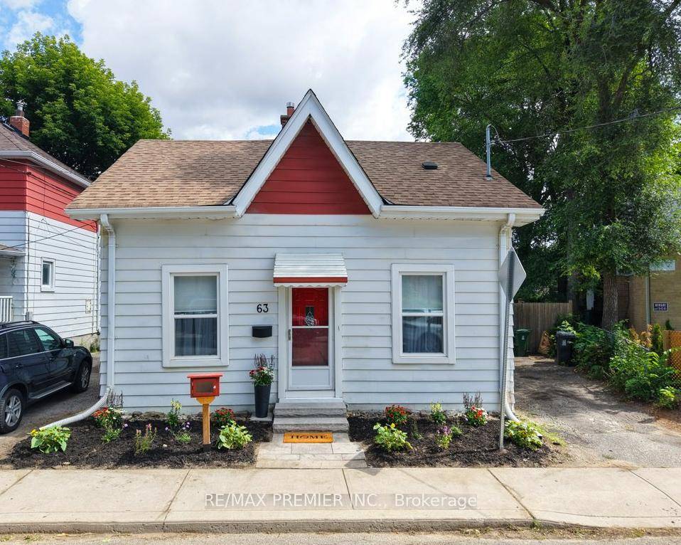 Historic charm meets endless potential in Weston Village !