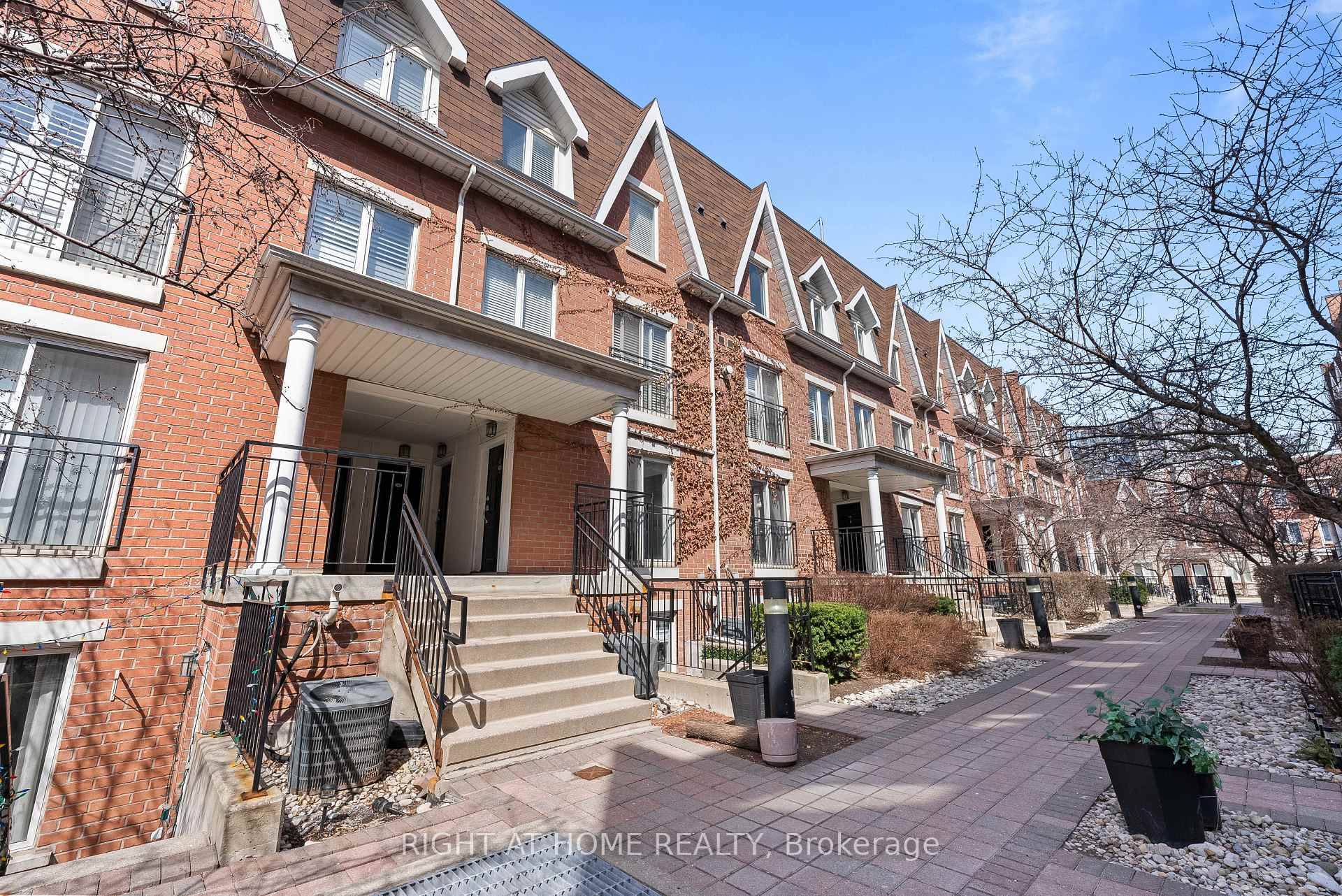 This bright, above ground unit is perfectly situated just steps from everything you need walk to Metro, Longos, FreshCo, Canadian Tire, and more.