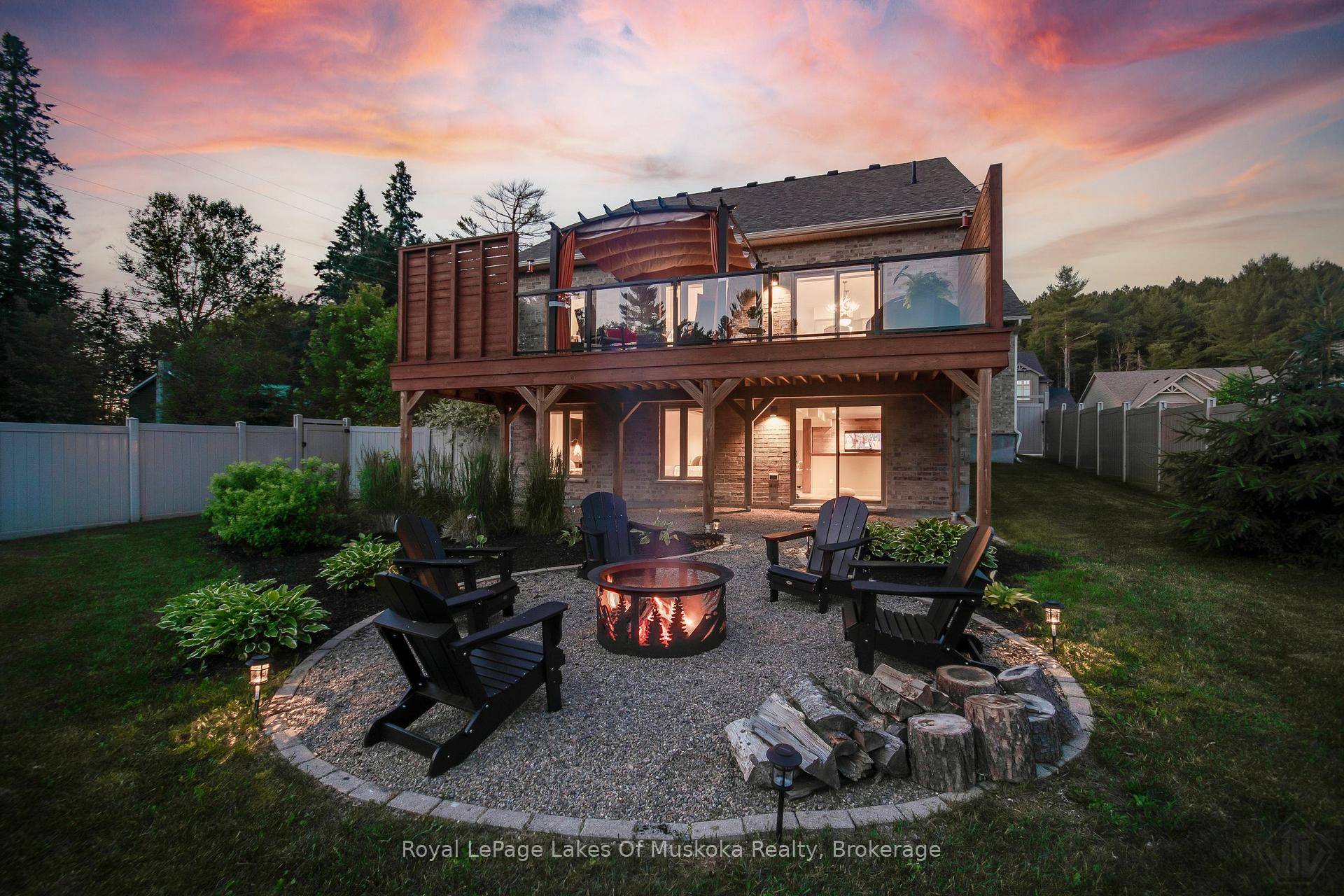 Premium All Brick Bungalow Corner Lot Steps from Huntsville Golf amp ; Country Club This turn key all brick bungalow offers exceptional craftsmanship, a thoughtful layout, and numerous upgrades perfect ...