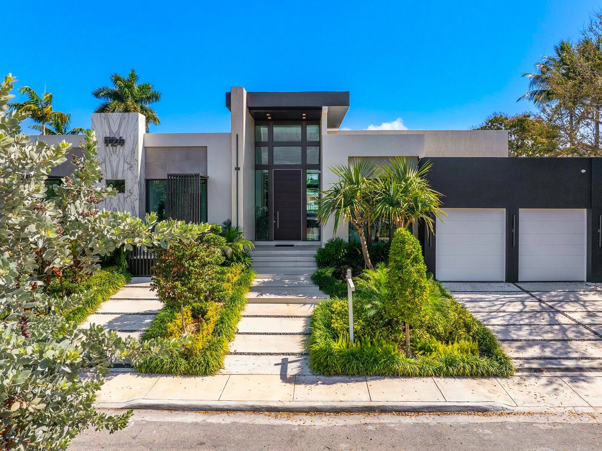 Experience the pinnacle of waterfront luxury in Fort Lauderdale's exclusive Riviera Isles.