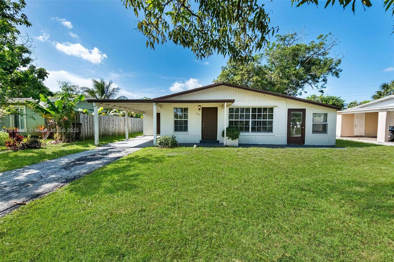 This ranch style home features a 3 1 layout and sits on a spacious lot with plenty of backyard space to enjoy.