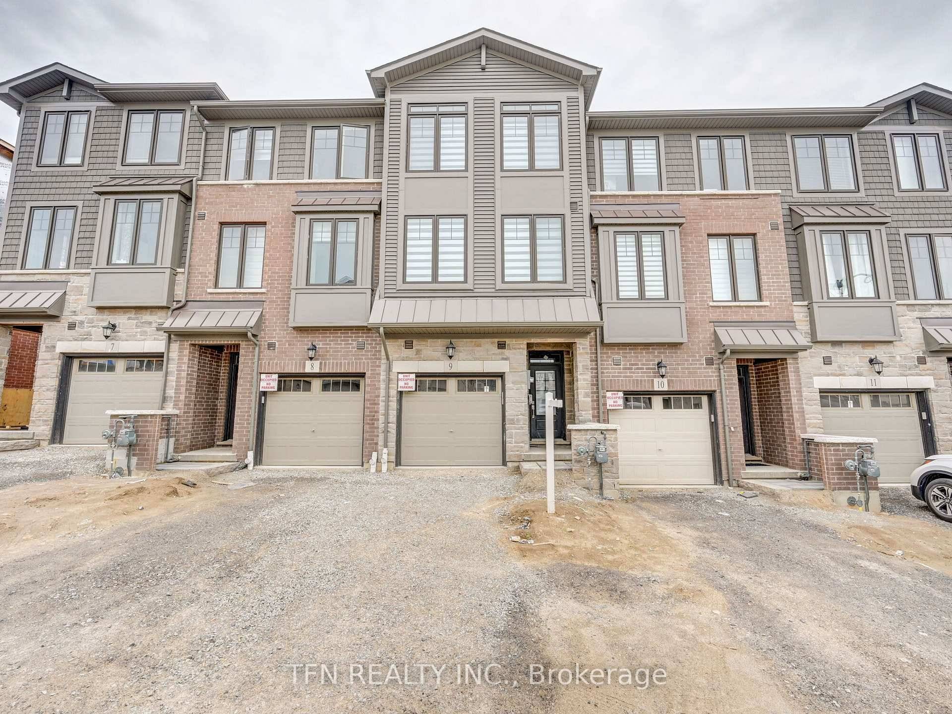 Welcome To This Beautiful Townhouse With 3 Beds And 2 Baths.