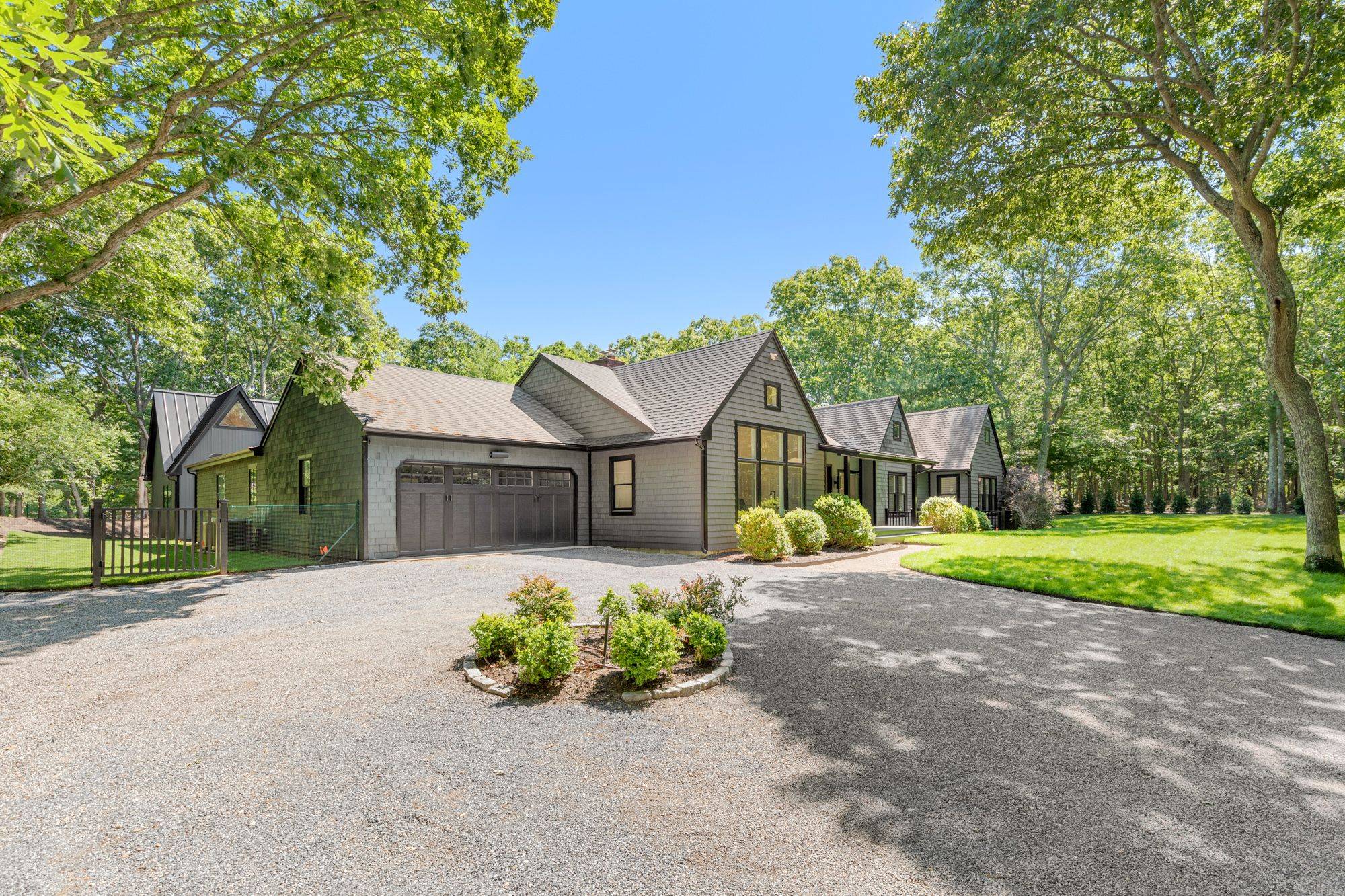 Southampton Rental With Pool And Har Tru Tennis Court