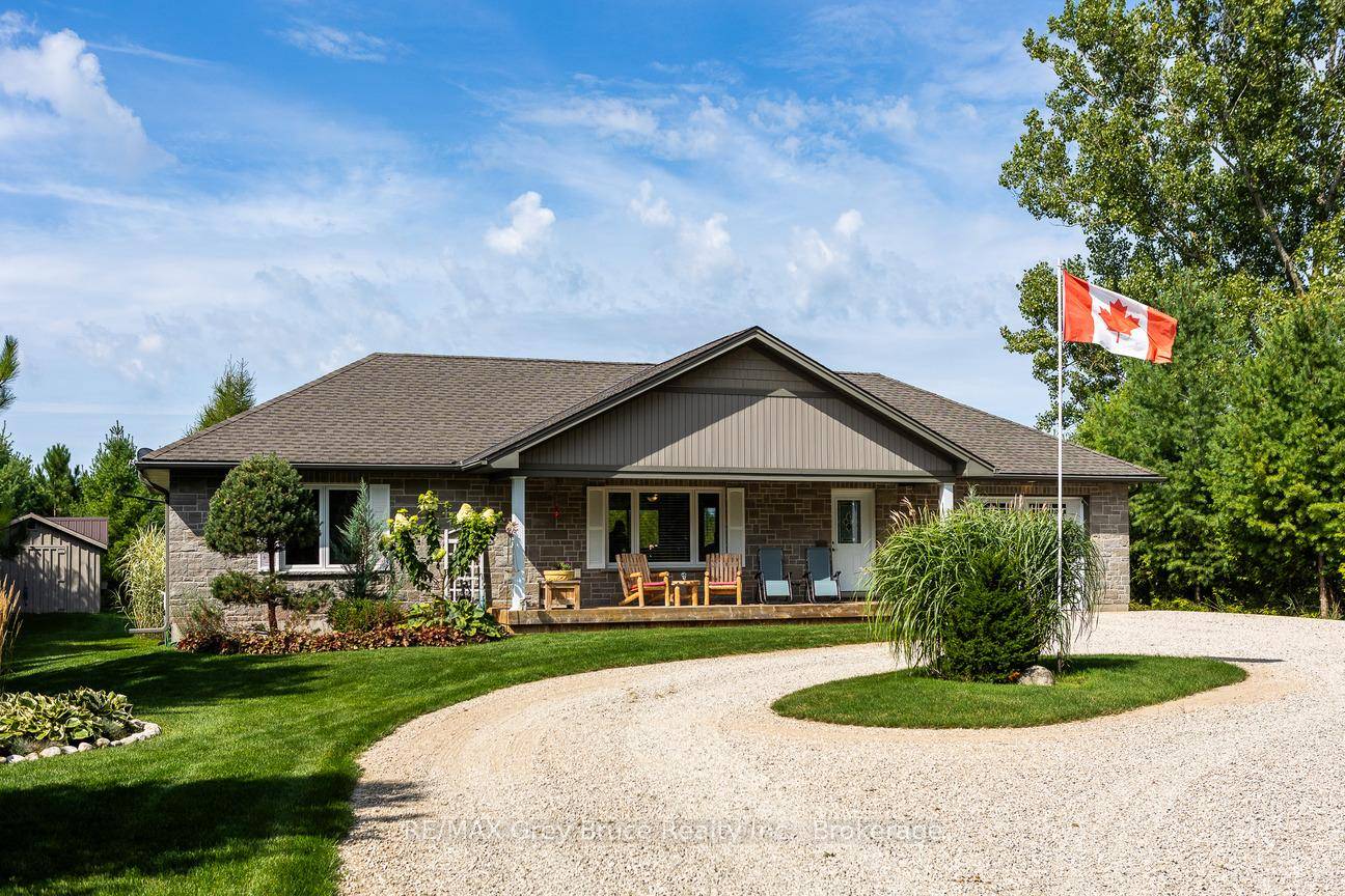 Welcome to the serene lifestyle of McCullough Lake, a beautiful friendly community centrally located to everything Grey and Bruce County has to offer.