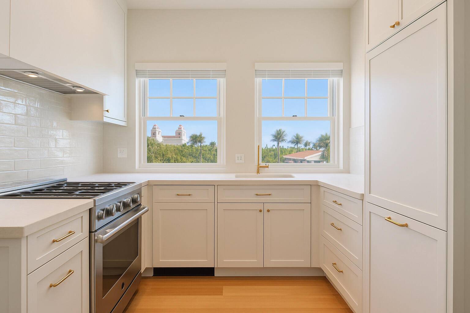 Live the Palm Beach lifestyle at Sunset Ocean House a a boutique collection of luxury rentals just steps from the ocean.