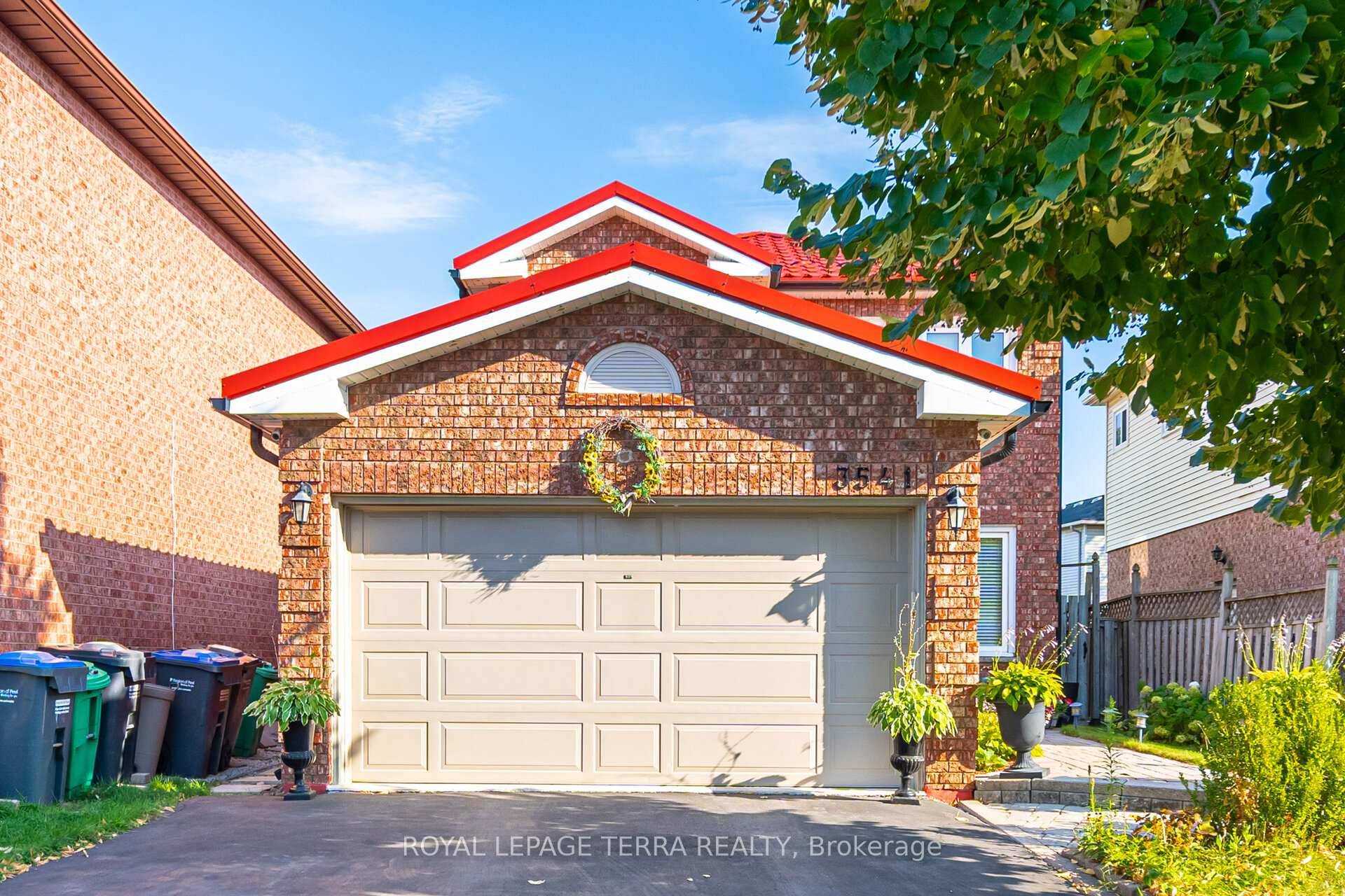 Nestled in Mississaugas highly desirable Lisgar community, this beautifully upgraded 3 bedroom family home is move in ready and designed for modern living.