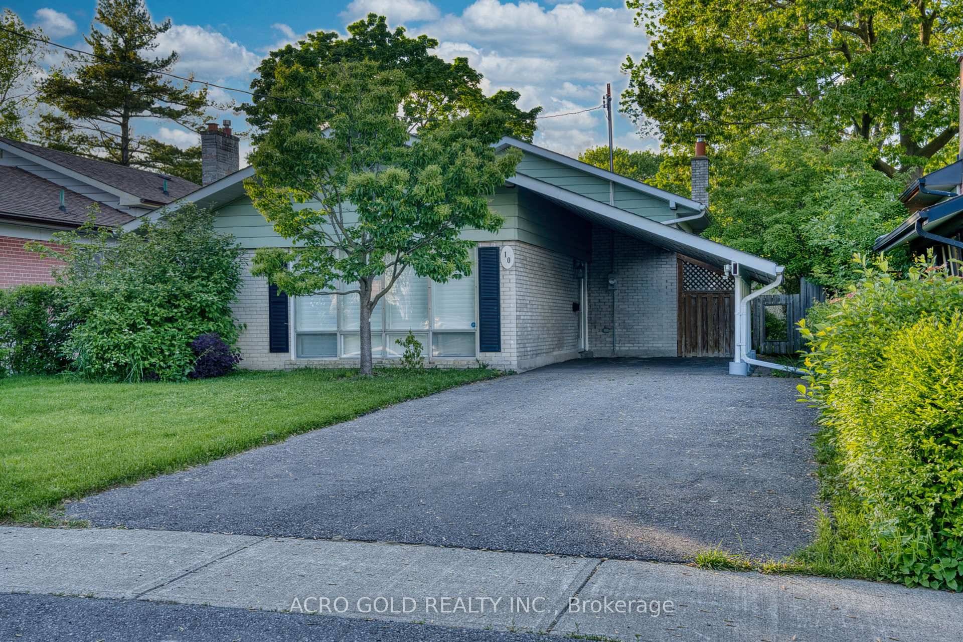 Welcome to this beautifully maintained detached home, ideally located in the sought after Rexdale Kipling neighbourhood of Etobicoke.