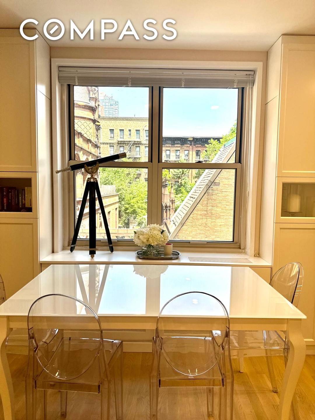 Welcome to this meticulously renovated and oversized studio with a separate den sleeping area, ideally positioned on a picturesque tree lined block with stunning views of the Holy Trinity Church ...