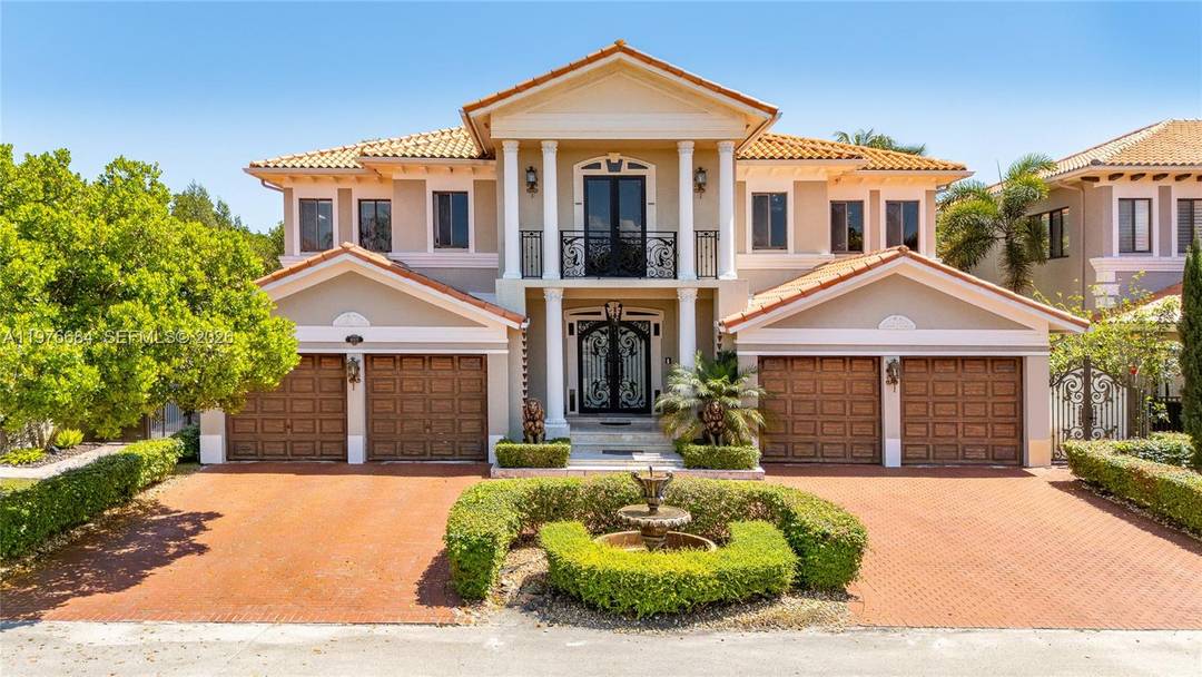 Ask about lender closing cost credit up to 11, 000 on this elegant two story Florence model in the prestigious Cutler Cay, offering 5 bedrooms, 4 bathrooms, and 4, 717SF ...
