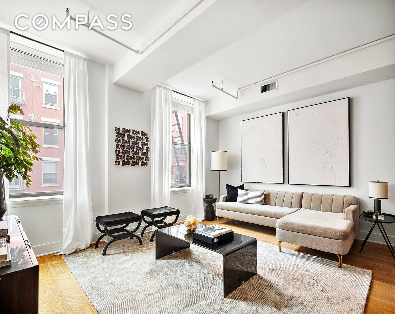 An amazing opportunity to own a competitively priced three bedroom, two full bathroom loft residence at 133 Mulberry, a building that mixes modern luxury with timeless elegance in the heart ...