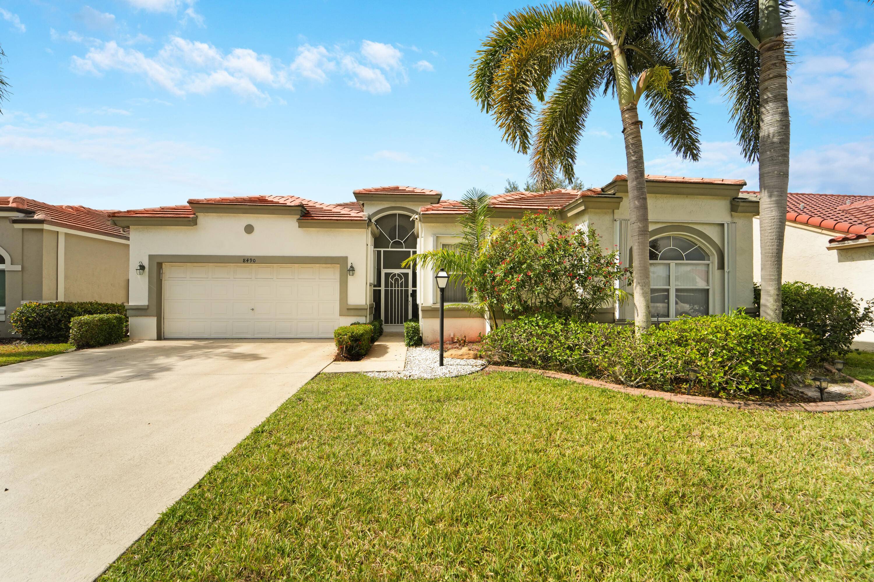 Welcome to this beautifully maintained 3 bedroom, 2 bath home located in the sought after, gated Summer Chase community.