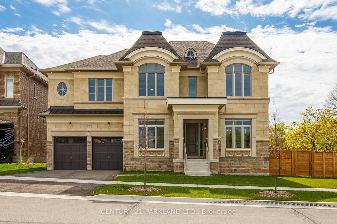 Your Signature Statement is made in this Palatial Executive Strauss Model Estate Home.