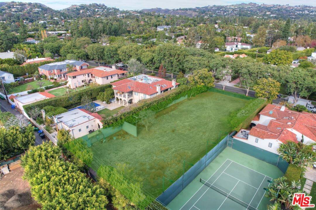 911  N ROXBURY DR Beverly Hills Post Office | B.H.P.O. La