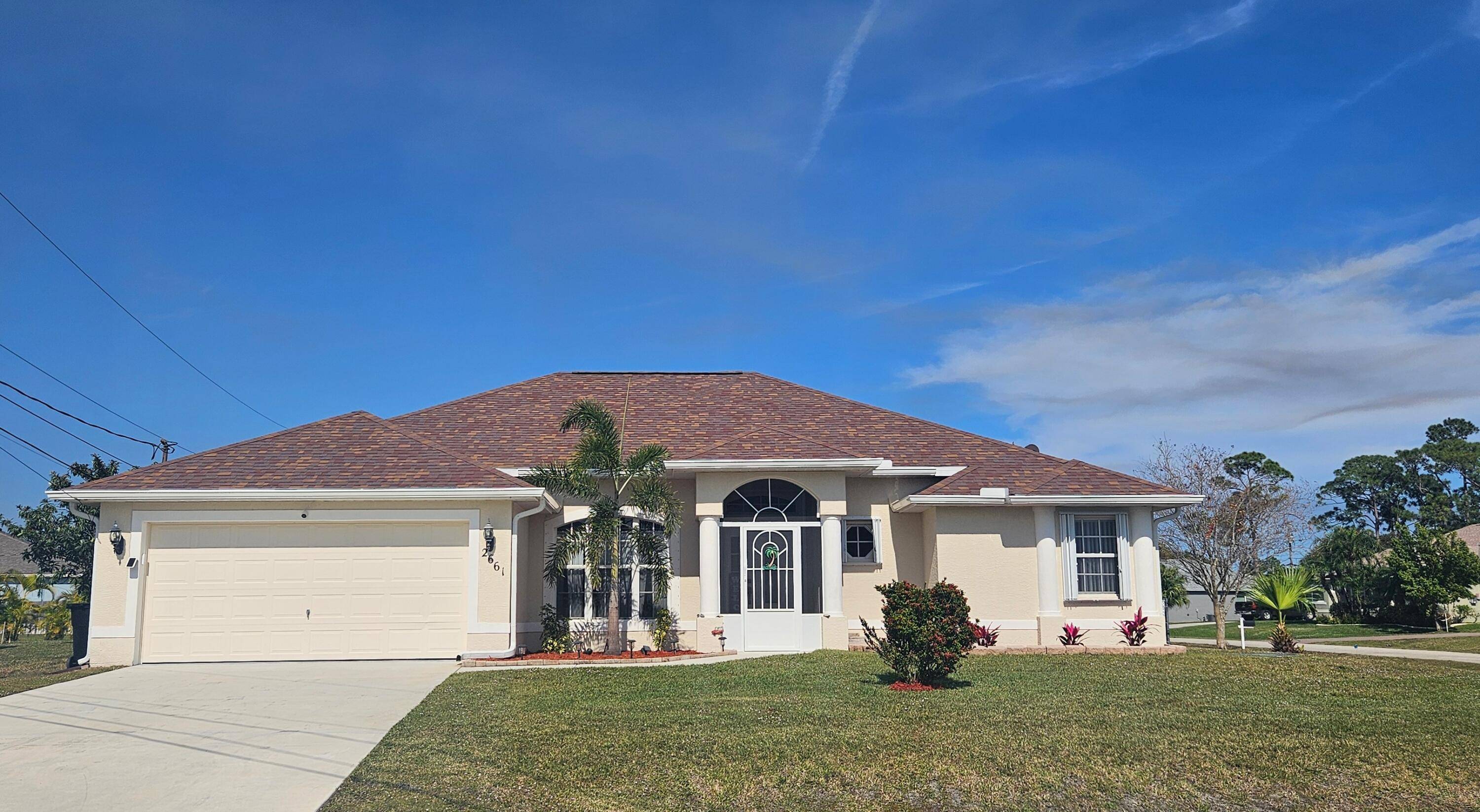 Don't miss out on this beautiful Concrete Block POOL home that sits on an oversized corner lot in the Fairgreen Crossings area.