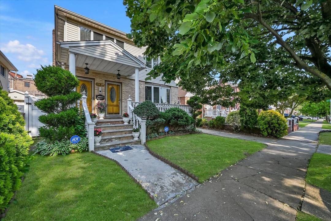 Flushing 2 family 2015 built, 5 bedroom, 3br 2bath over 2br 1 bath w basement w Ose.