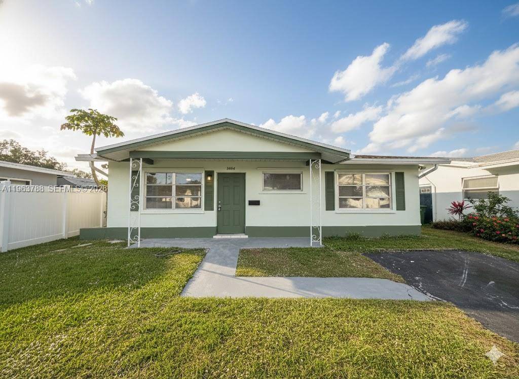 Welcome to this cozy, recently updated home in one of South Florida s most convenient and desirable locations where comfort meets affordability.