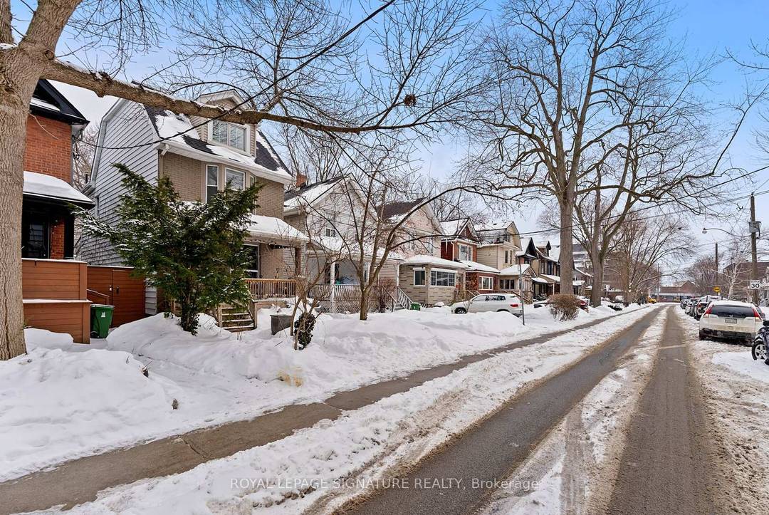 Live The Leslieville Lifestyle in this upper two storey detached duplex home with utilities.