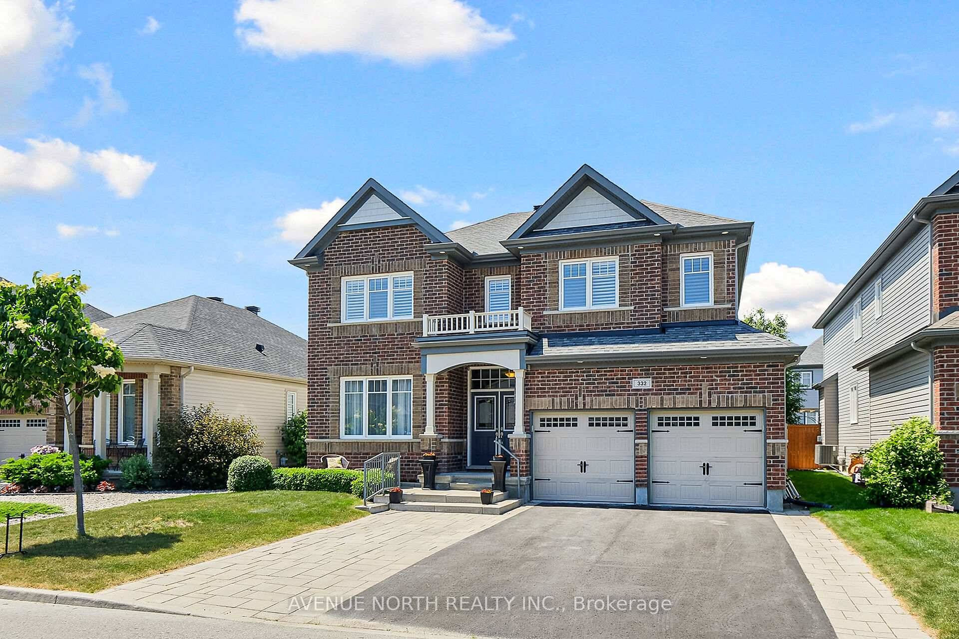 Welcome to 332 Andalusian Crescent, a beautifully maintained home by its original owner.