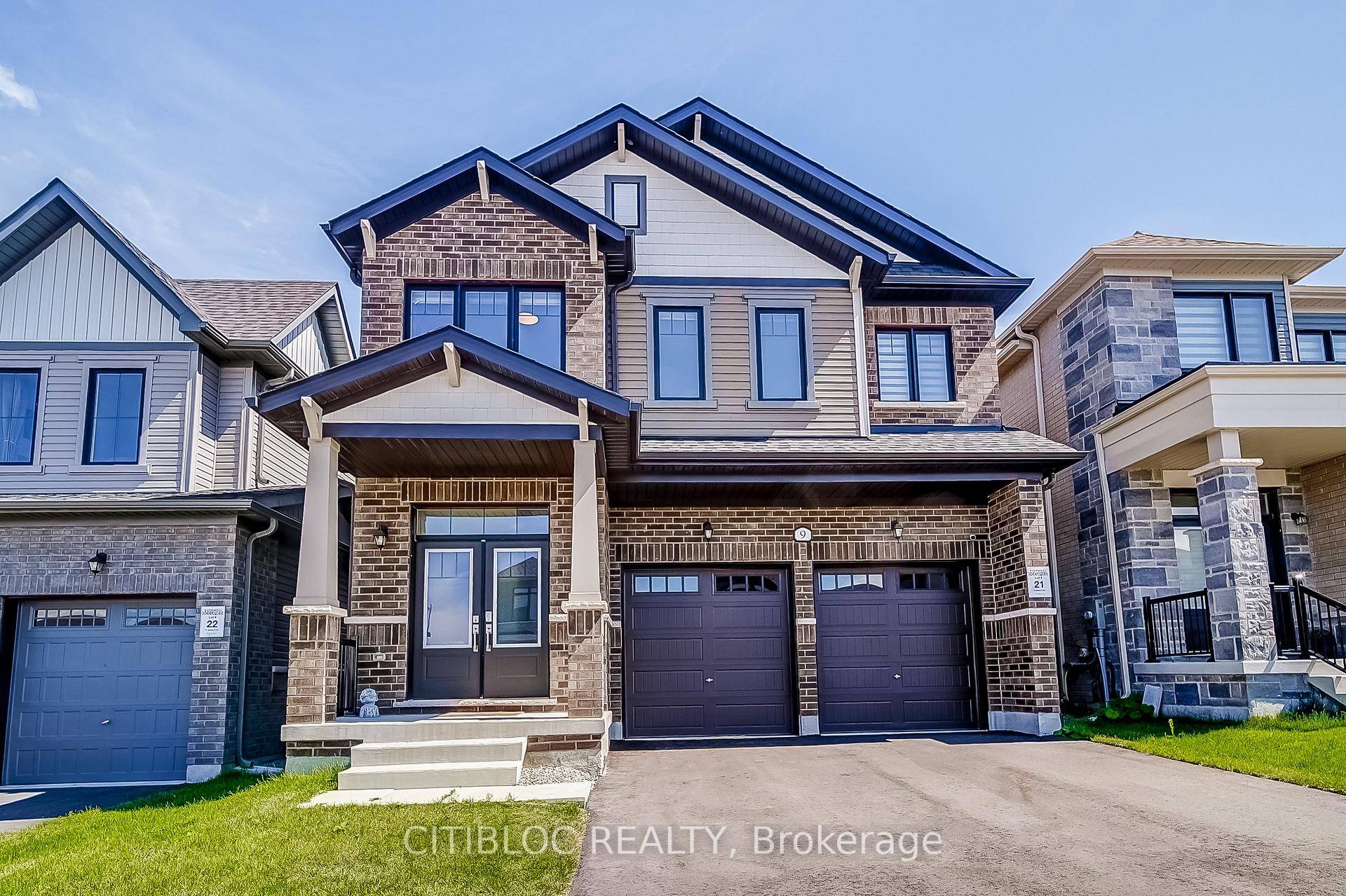 Welcome to 9 Abbey Crescent in Barrie !