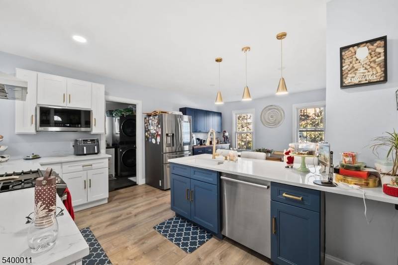 Welcome to this gorgeous colonial house where time and design meet with modern and comfort to be called home.