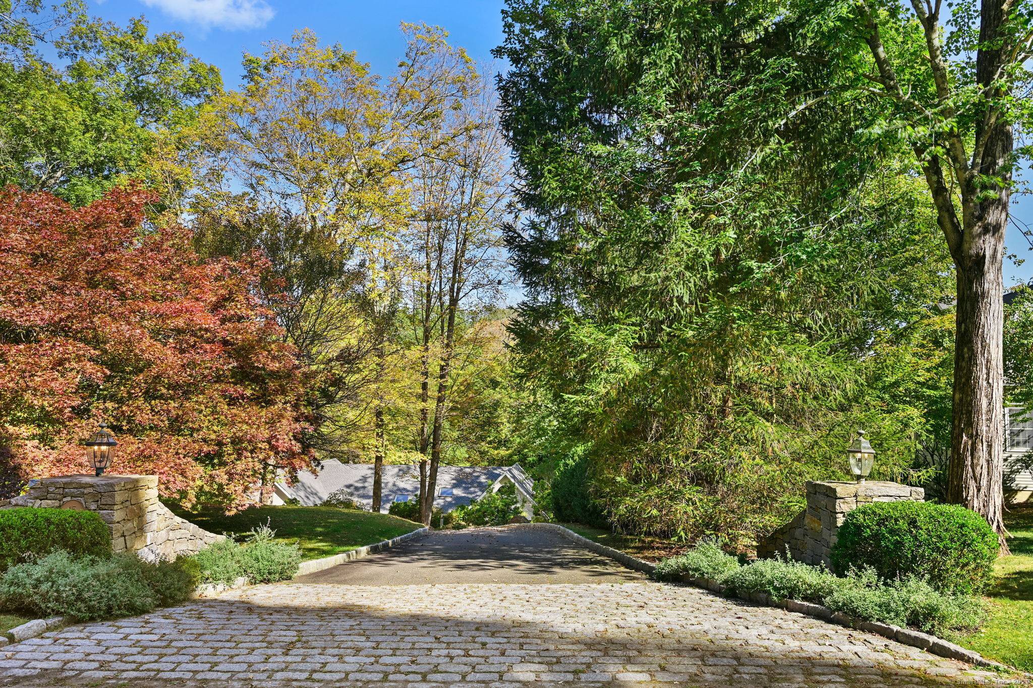 This spectacular custom built Contemporary Ranch style home is located in the Sail Harbour Club, a prestigious and private resort like Candlewood Lake community.