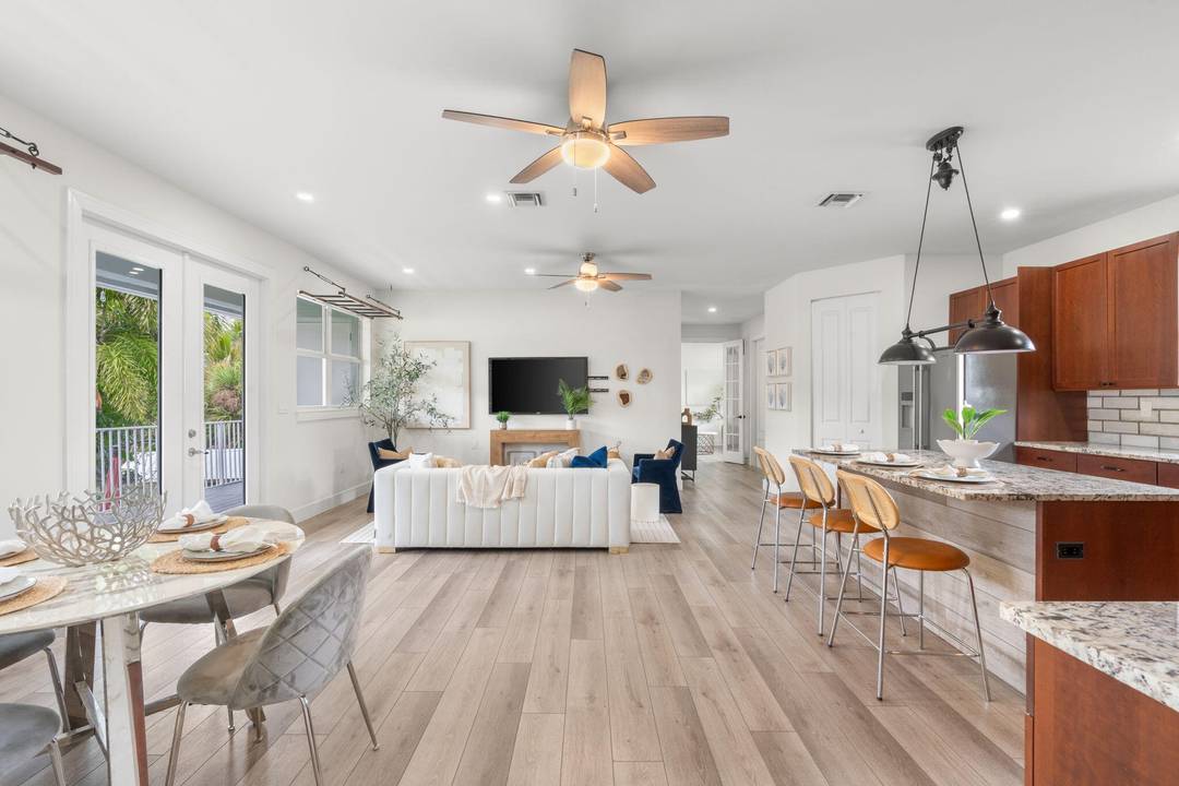 2021 new construction gem just one block from the Intracoastal !