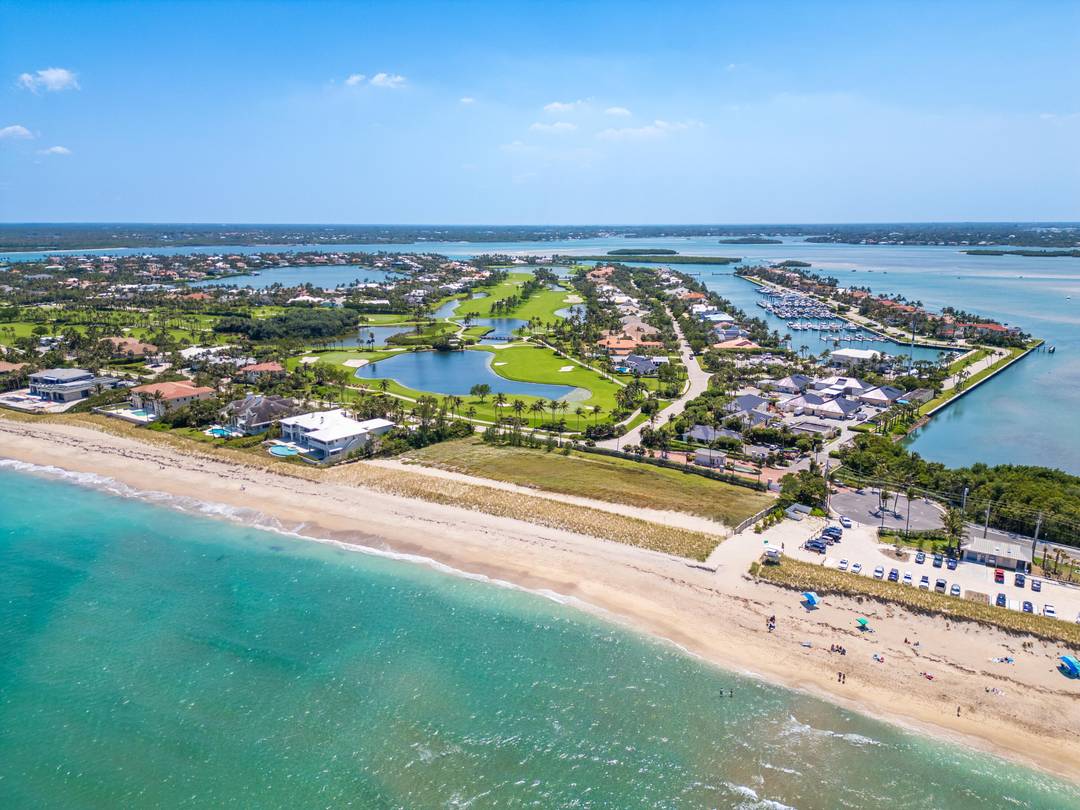 A Rare Opportunity Three Adjacent 1 Acre Oceanfront Lots in the Prestigious Sailfish Point CommunityPresenting an extraordinary offering the only three 1 acre direct oceanfront lots currently available in the ...