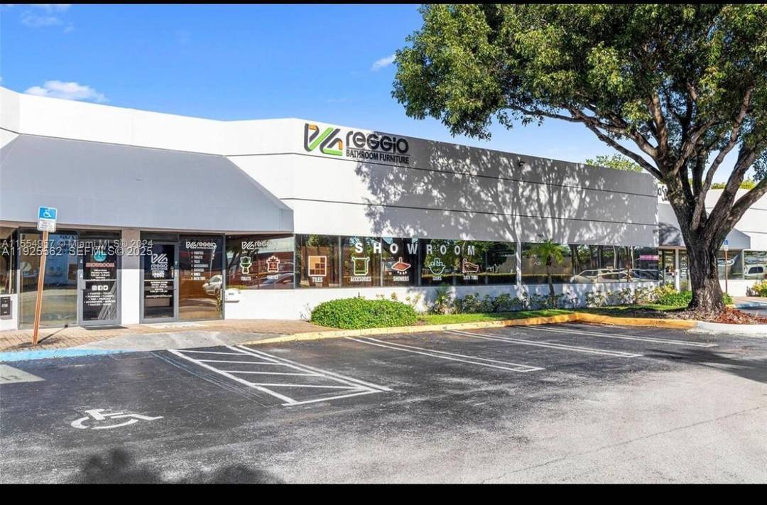 Exceptional opportunity to acquire an established and profitable bathroom vanity, cabinets, and flooring retail business in the high demand Doral market.