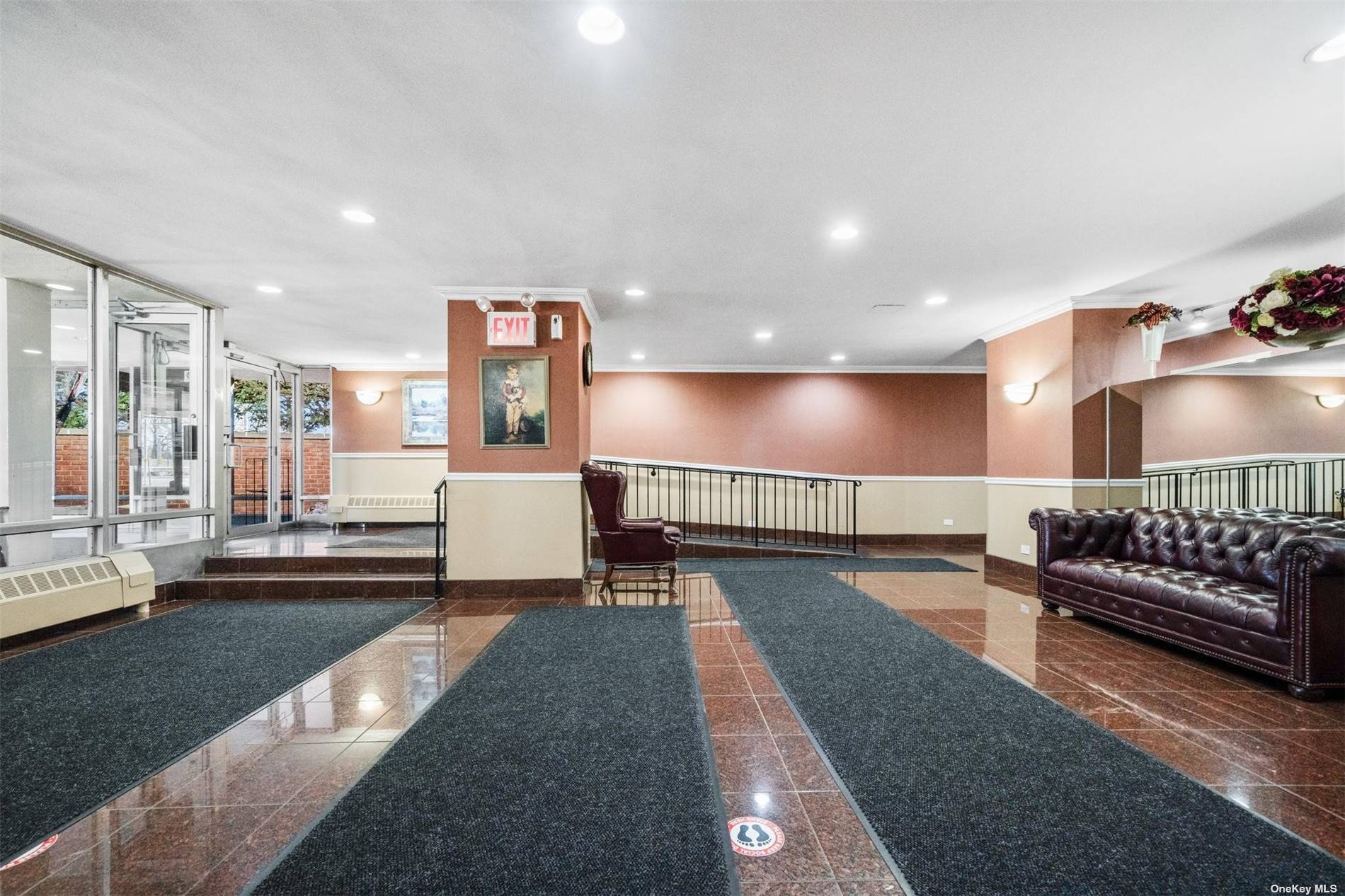 BACK ON THE MARKET BUYER DID NOT QUALIFIED.