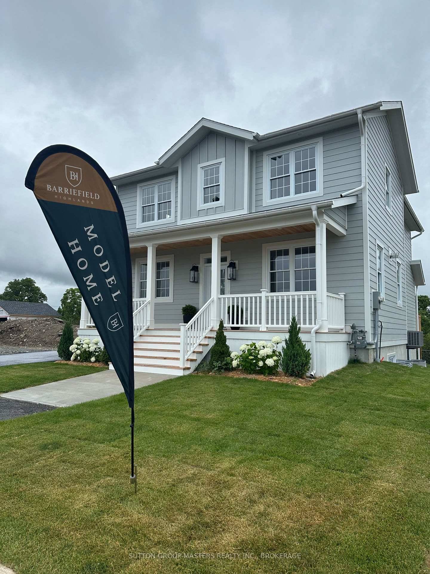 Step inside this beautifully designed home in Barriefield Highlands, the only residence in the community currently available for immediate occupancy.