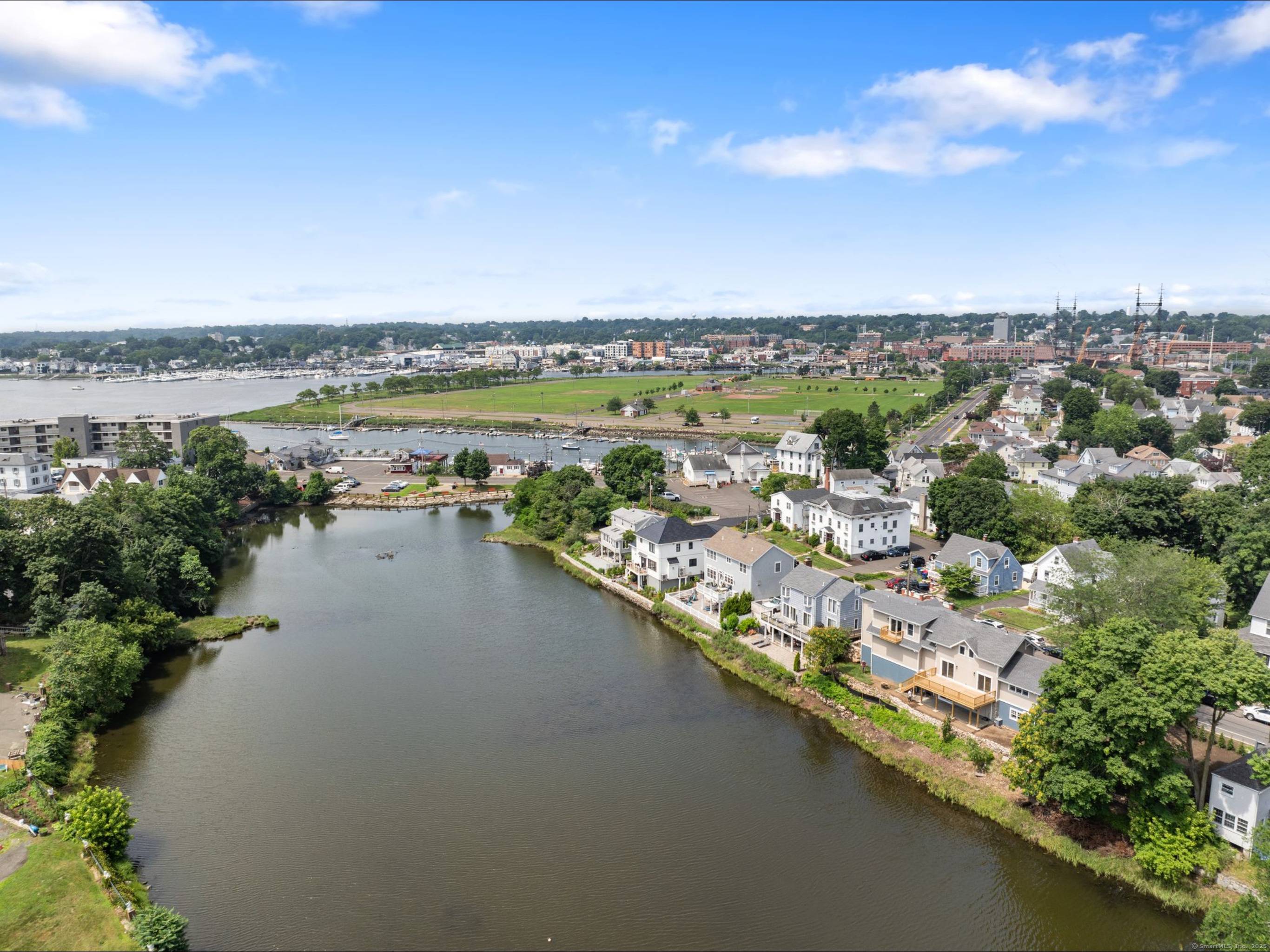 WATERFRONT ! EAST NORWALK IN TOWN !