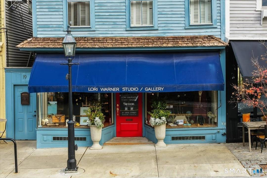 Opportunities like this rarely come along.