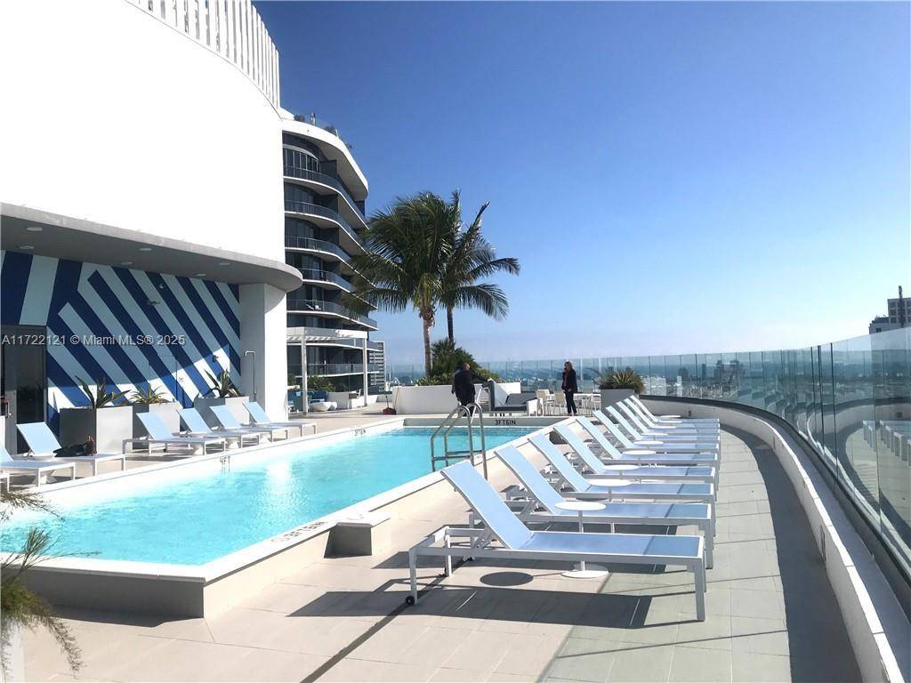 This stunning 1 bedroom, 1.