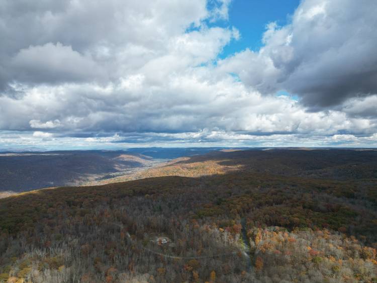 Beautiful mountain top lot overlooking the Berkshires !