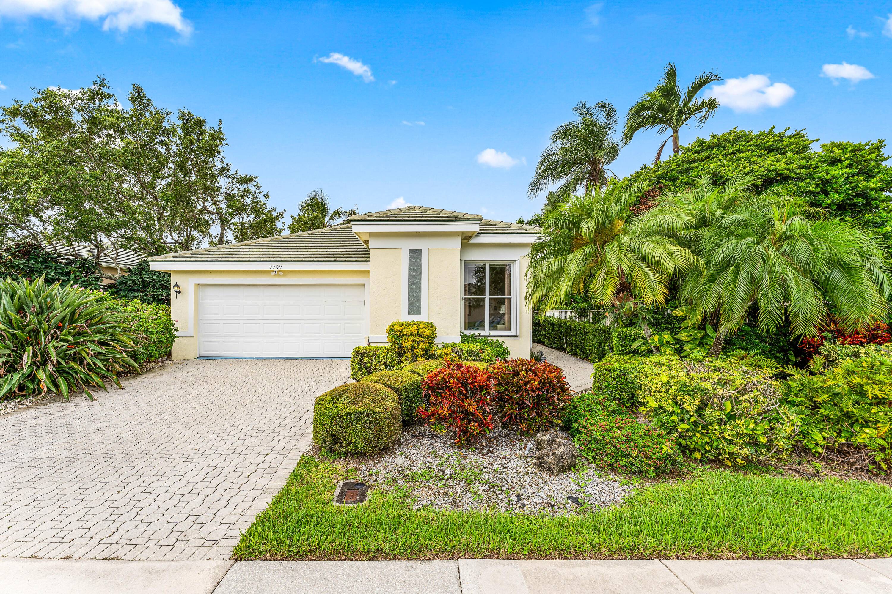 Live the South Florida lifestyle you've been dreaming of in this fully furnished single family home at 7709 Rockford Road, Boynton Beach.