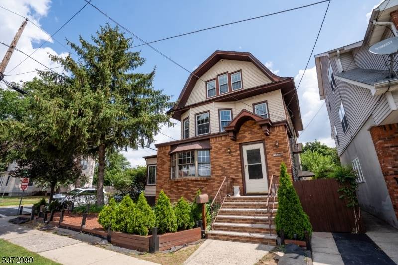 Two family Home with Business Zoning in Lyndhurst, NJ This spacious 2, 823 sq ft two family home Situated on generous 50x135 Lot in the center of Lyndhurst offers rare ...