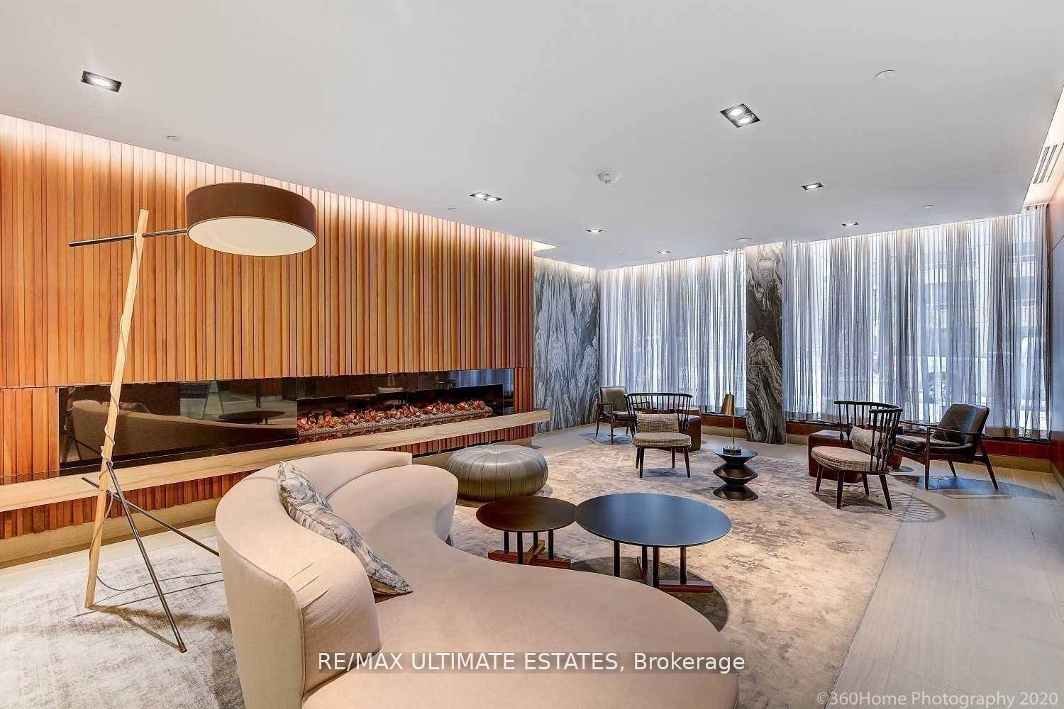 Located in the heart of Midtown Toronto at the coveted Yonge and Eglinton intersection, this studio unit is ideal for young professionals seeking a vibrant urban lifestyle.