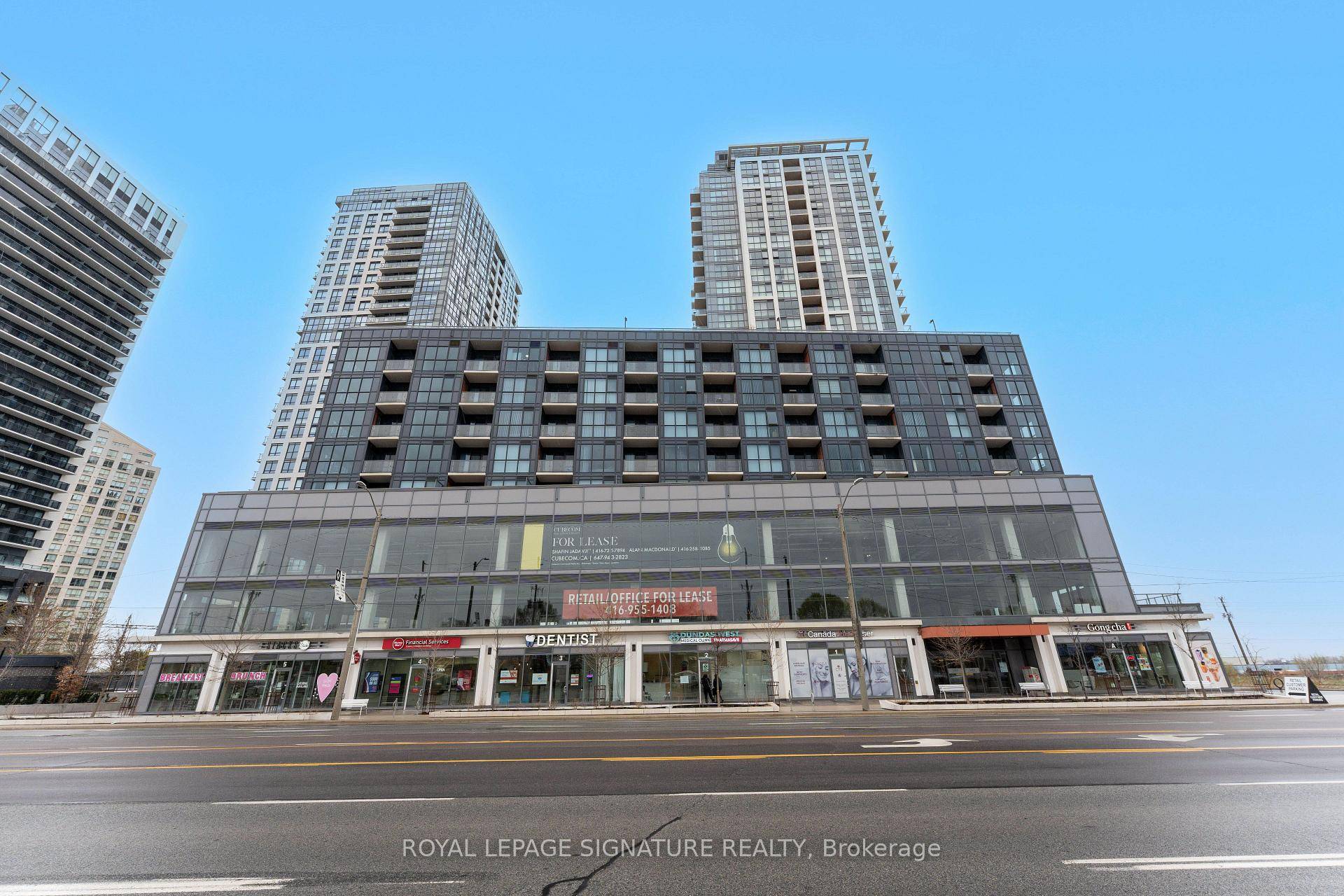 Spacious Two bedrooms plus Den Condo in Modern 4 Year Old Building Steps to Kipling Station !