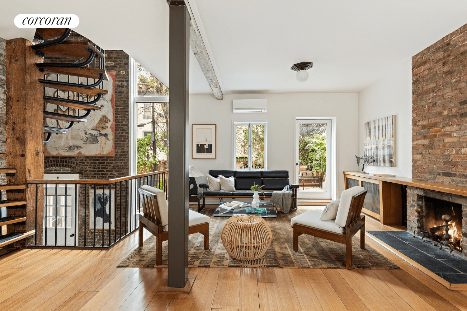 16 Verandah Place is an exceptionally rare opportunity to own a recently restored, architecturally stunning carriage house owned by a prestigious international musical artist.