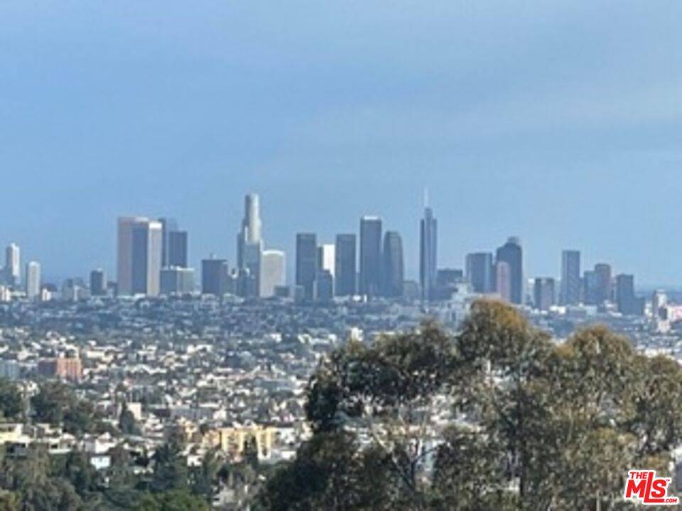 2630   Creston Dr 3BR Hollywood Hills East La