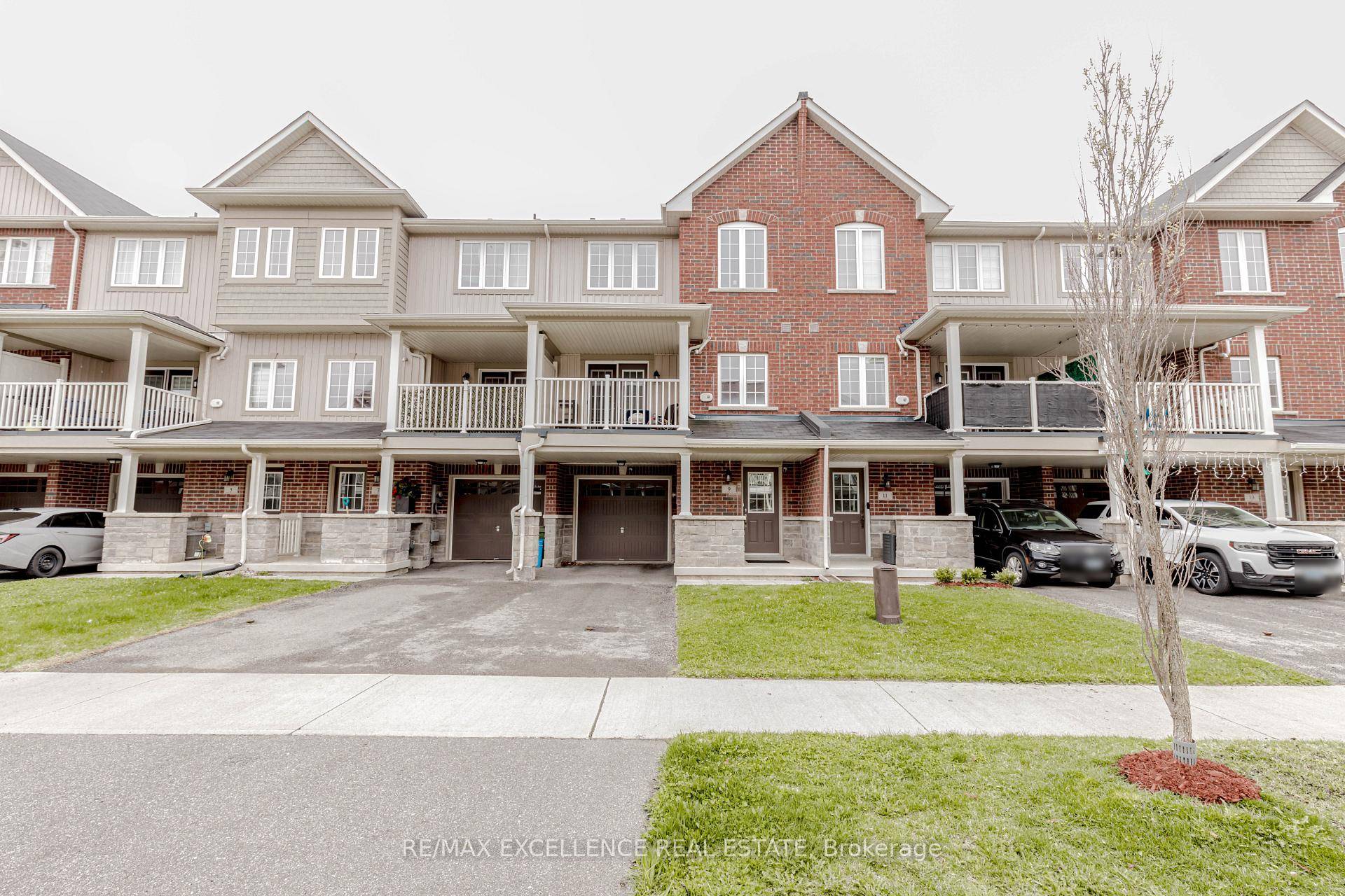 Welcome to this meticulously maintained and beautifully appointed townhome offering true freehold ownership no condominium or POTL fees.