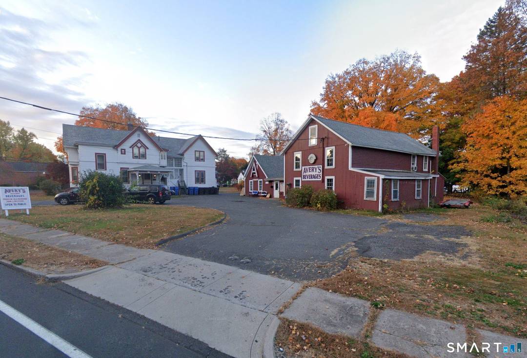 The Historic famous Avery's Soda Property is available to purchase.