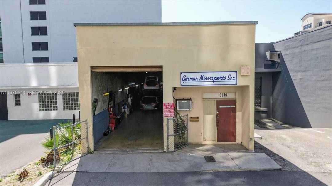 Prime opportunity in the Coral Gables Warehouse District just minutes from Coconut Grove and only one block from US 1 with excellent accessibility and strong visibility.