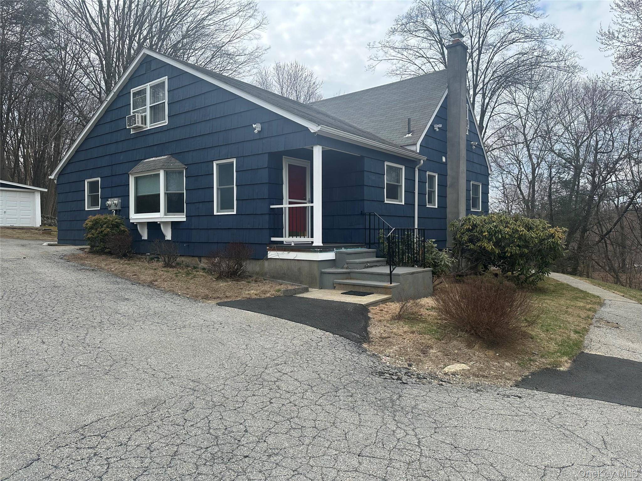 Welcome to this beautifully updated 2 bedroom home with a versatile den, ideal for a home office or extra living space.
