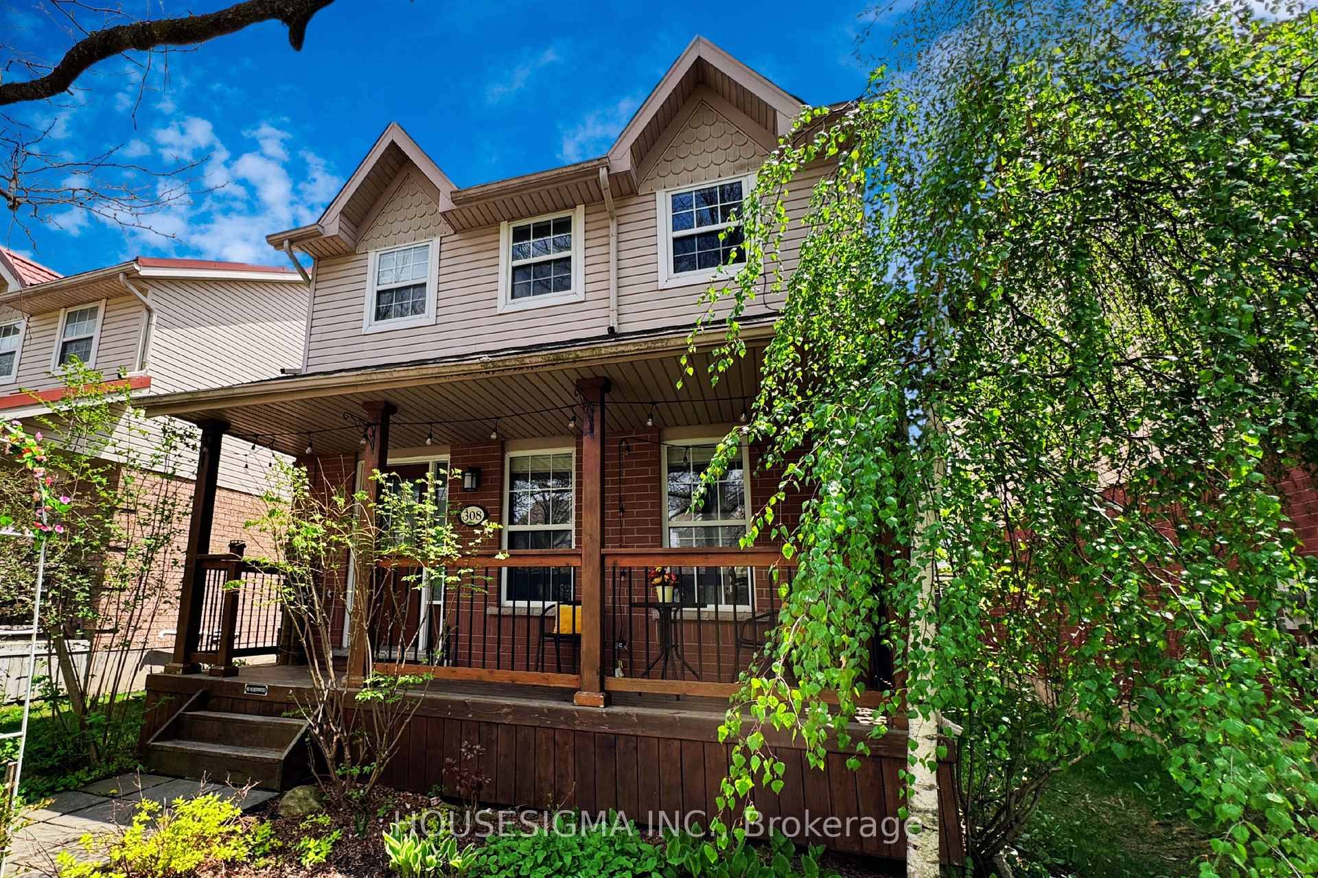 Desirable West End location !
