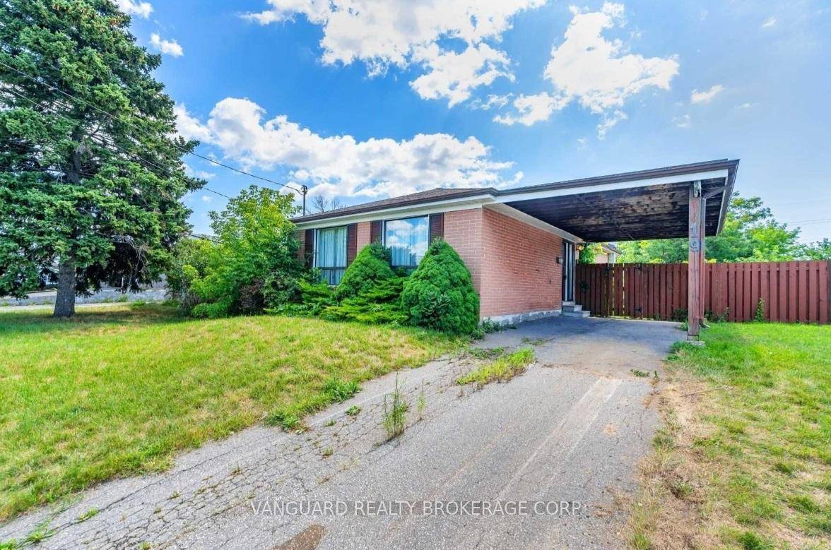 Welcome to this spectacular large 50 X 150 feet lot just screaming potential !