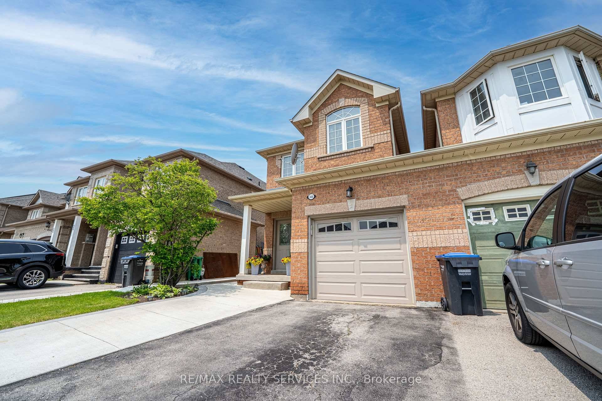 Step into this stunning, freehold end unit townhouse offering the perfect blend of style, comfort, and convenience.