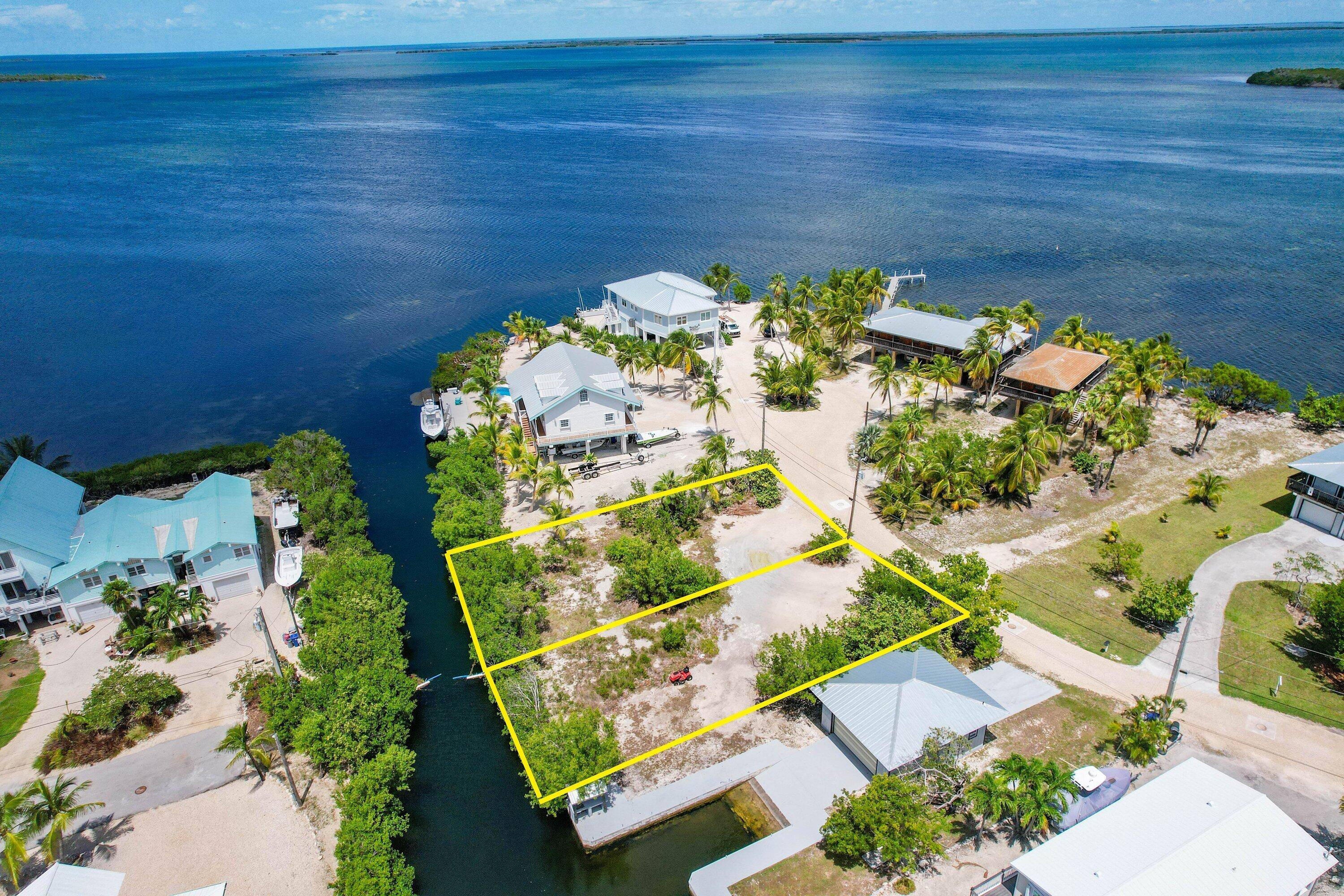 Double Lot for sale in BIG PINE KEY, FLORIDA KEYS !