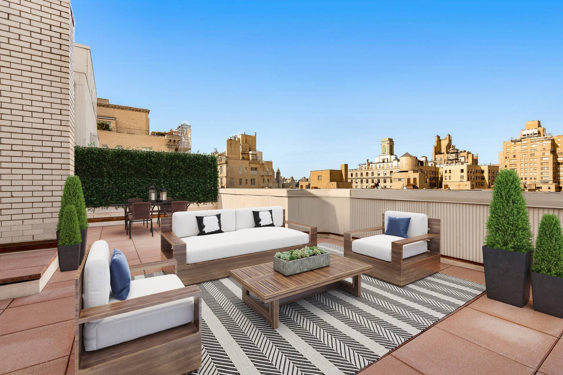 Discover a truly exceptional penthouse in one of the most prestigious locations on the Upper East Side.